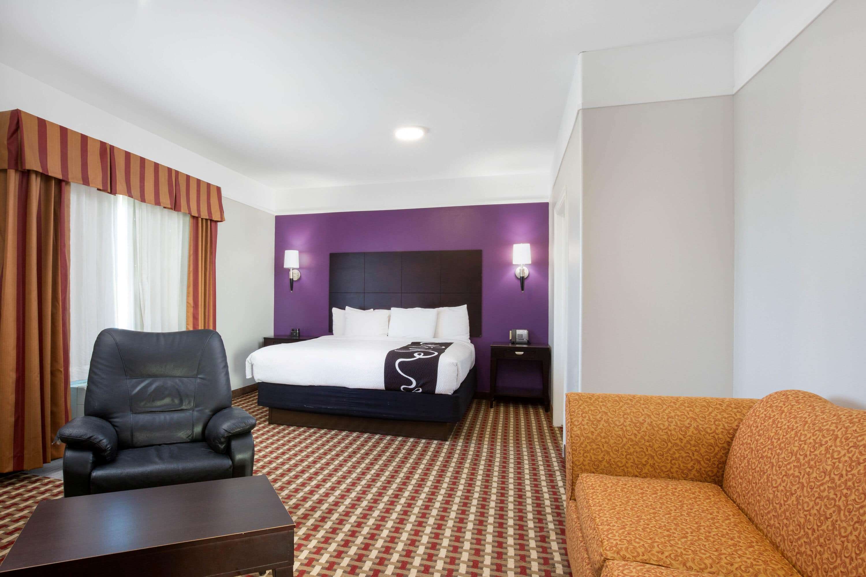 La Quinta Inn & Suites by Wyndham Raymondville