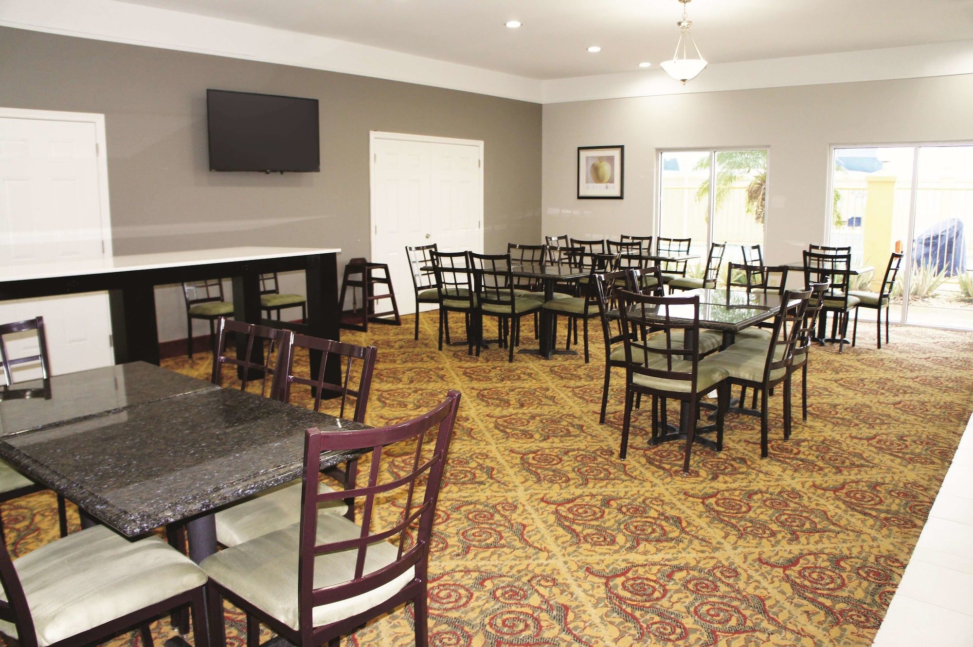 La Quinta Inn & Suites by Wyndham Raymondville