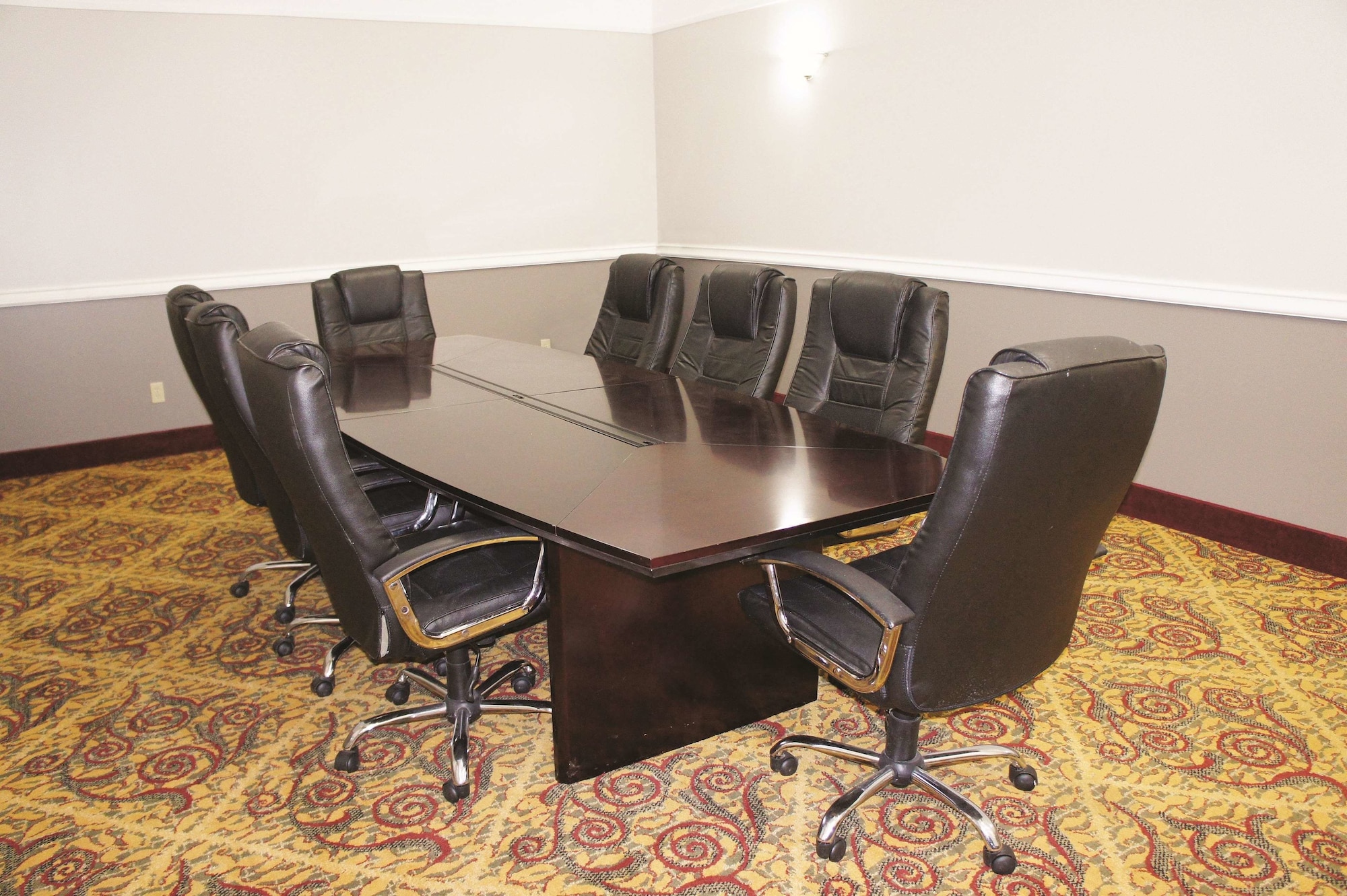 La Quinta Inn & Suites by Wyndham Raymondville