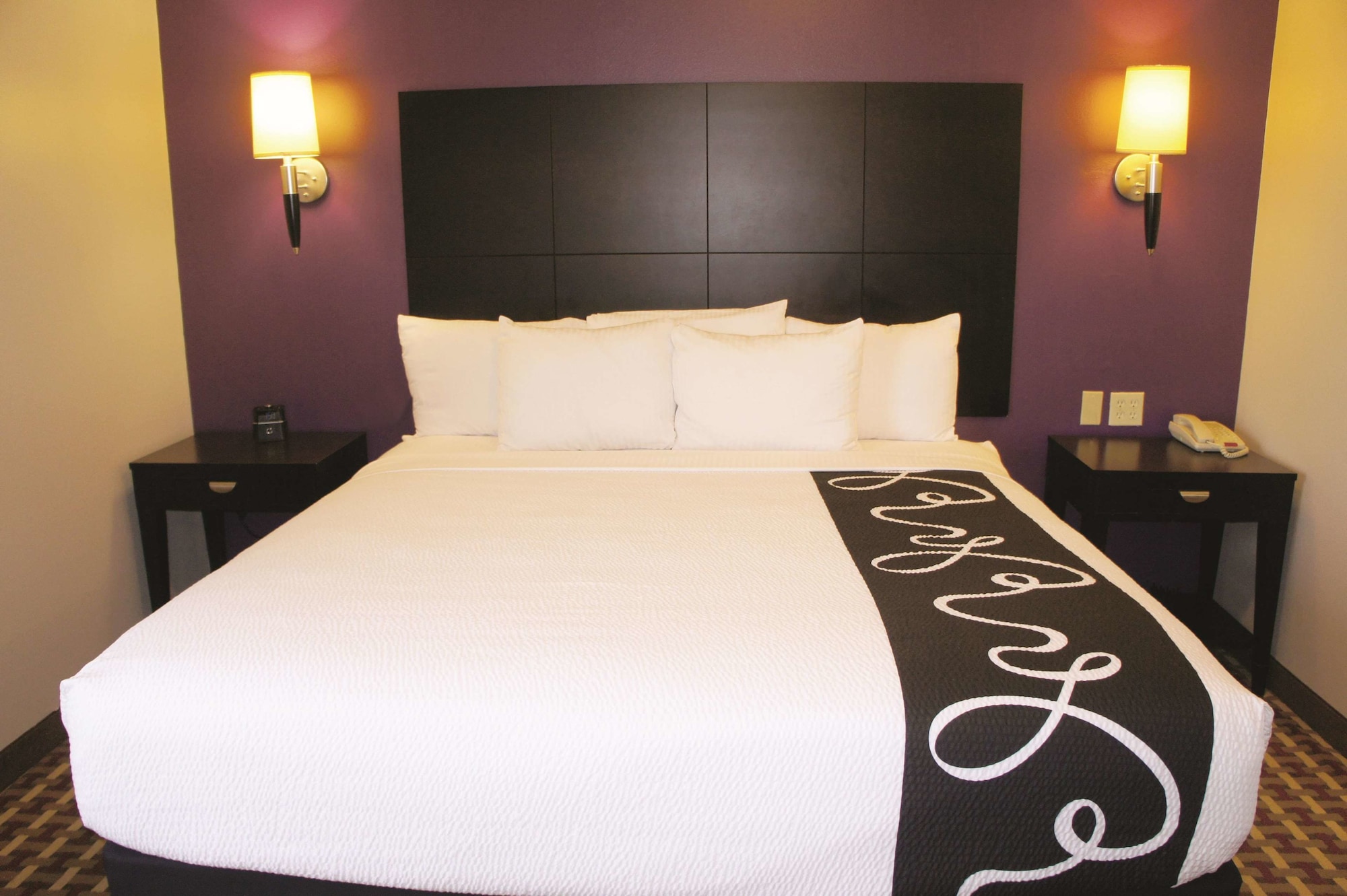 La Quinta Inn & Suites by Wyndham Raymondville