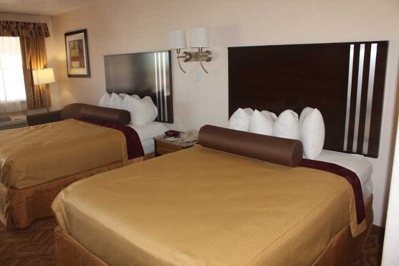 Texas Inn and Suites Raymondville