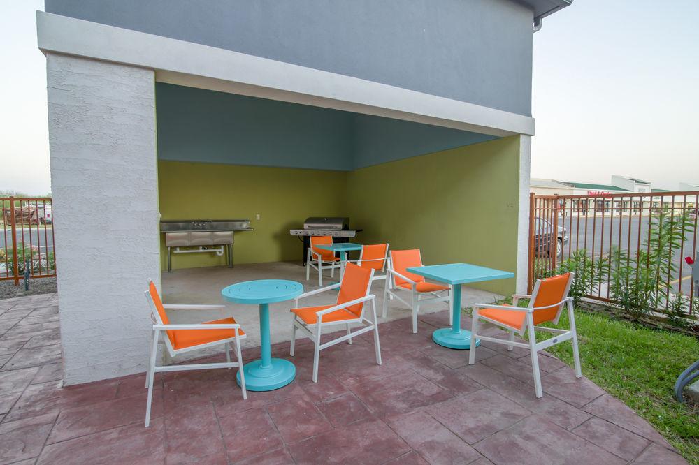 Texas Inn and Suites Raymondville