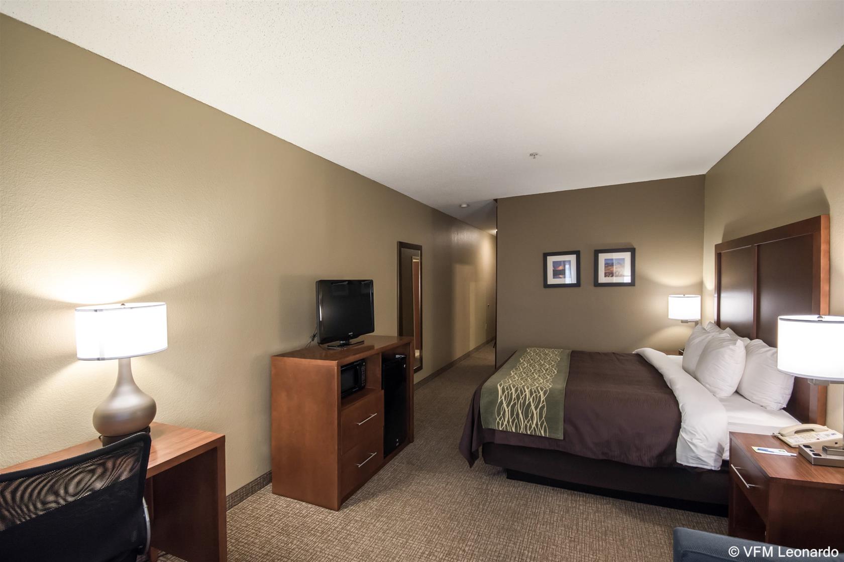 Comfort Inn & Suites