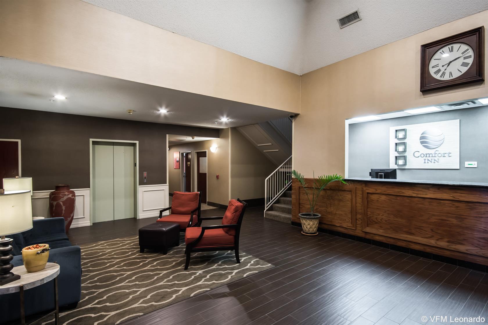 Comfort Inn & Suites