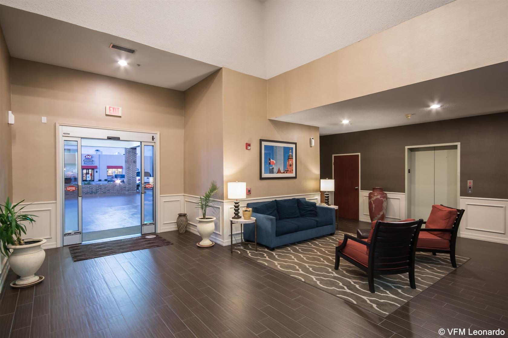 Comfort Inn & Suites