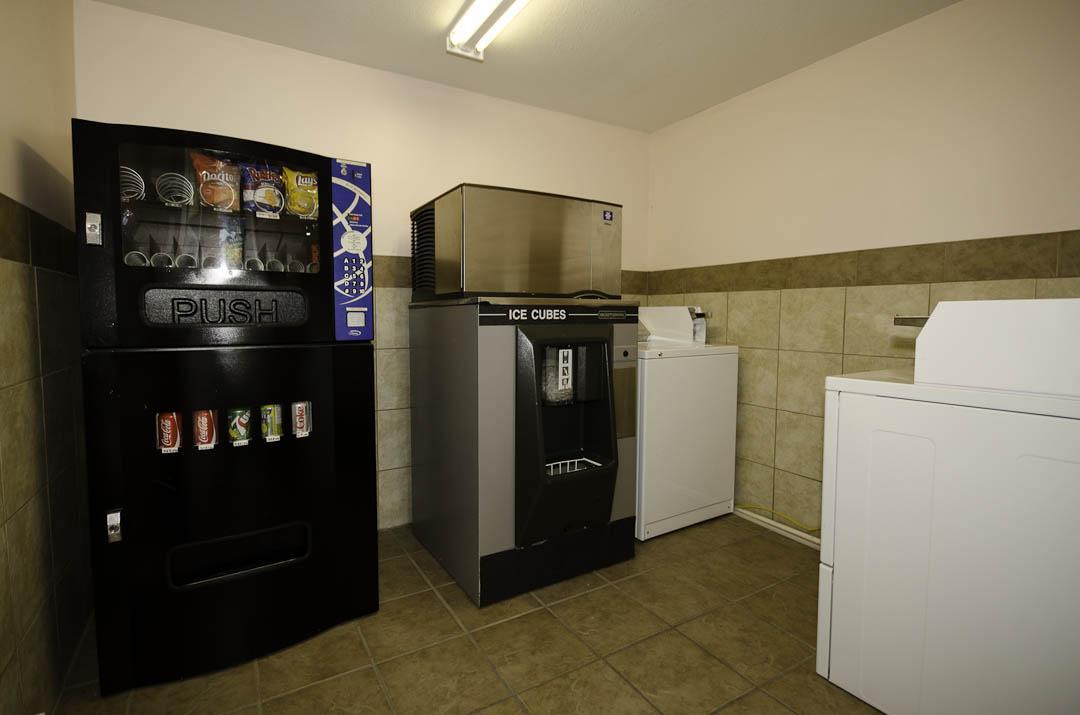 Americas Best Value Inn - Refugio