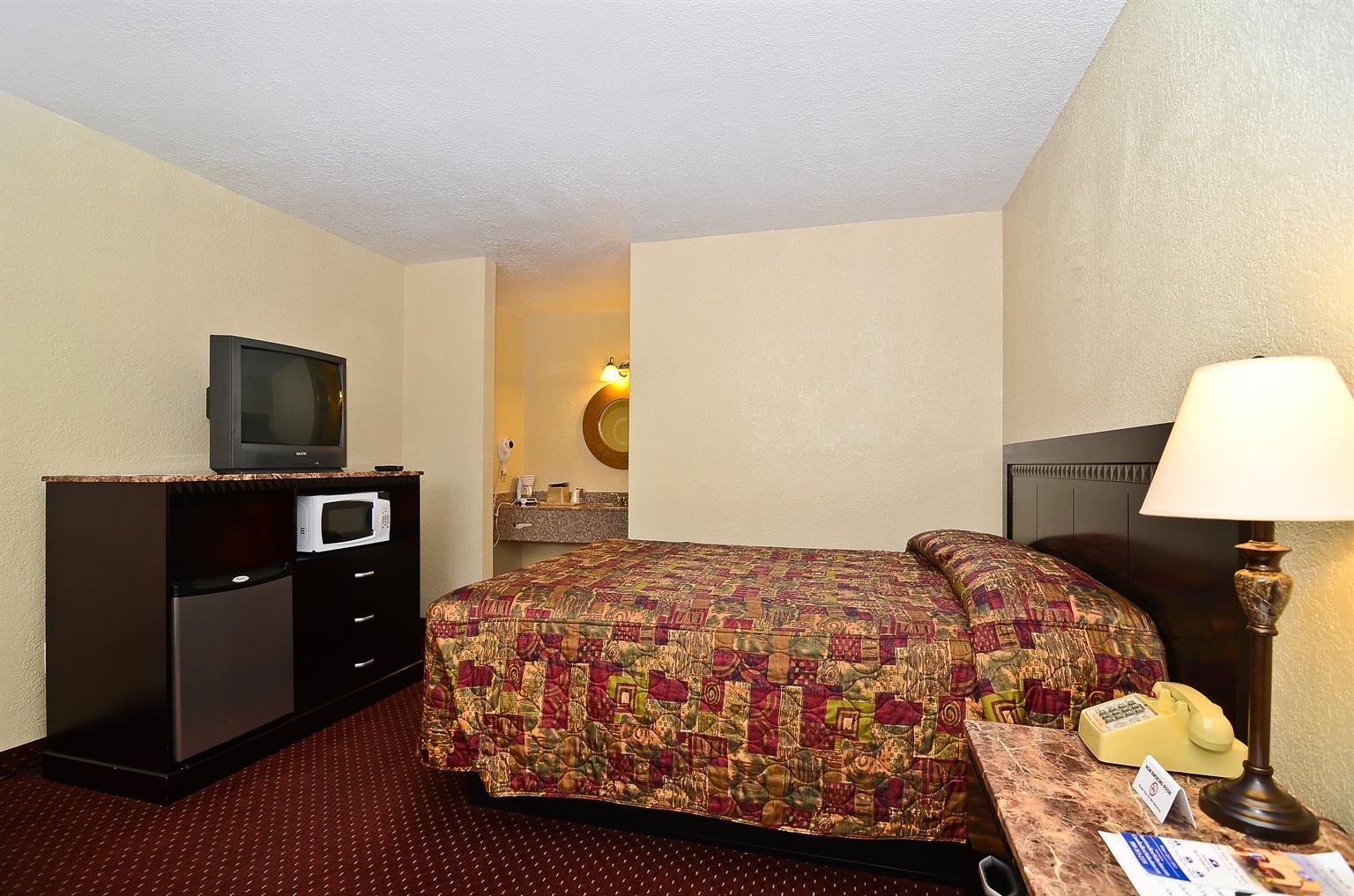 Americas Best Value Inn - Refugio