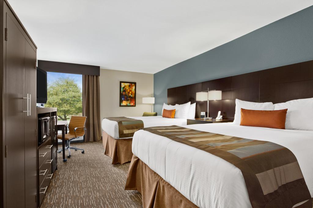 Spark by Hilton Richardson Dallas