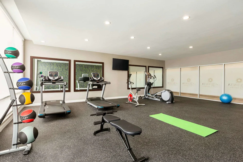 La Quinta Inn & Suites by Wyndham Richmond-Sugarland