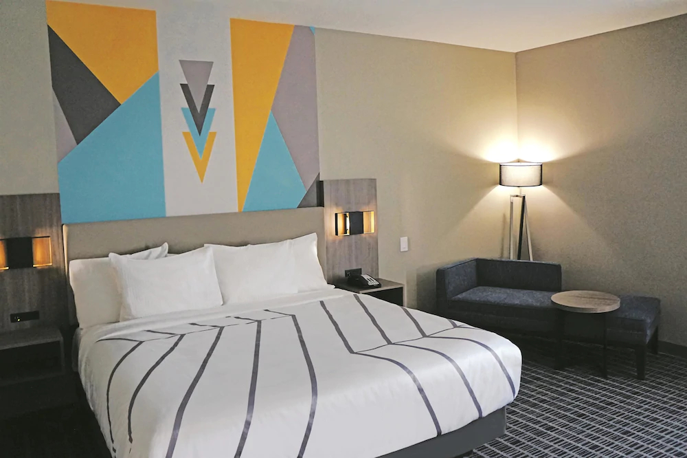 La Quinta Inn & Suites by Wyndham Richmond-Sugarland