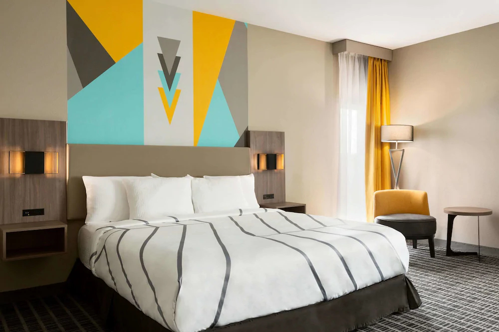La Quinta Inn & Suites by Wyndham Richmond-Sugarland