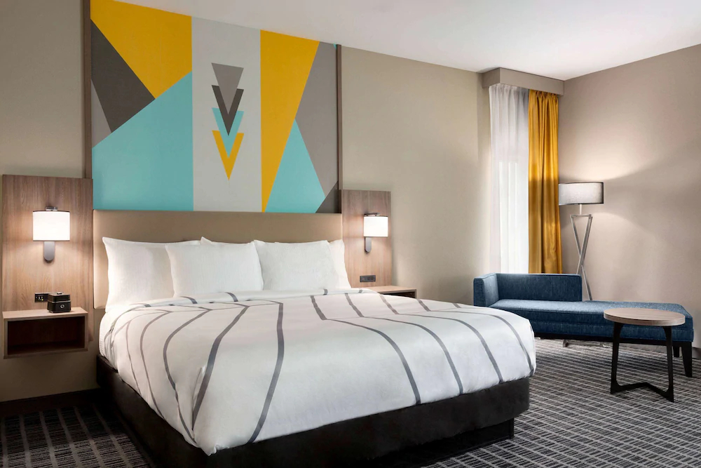 La Quinta Inn & Suites by Wyndham Richmond-Sugarland