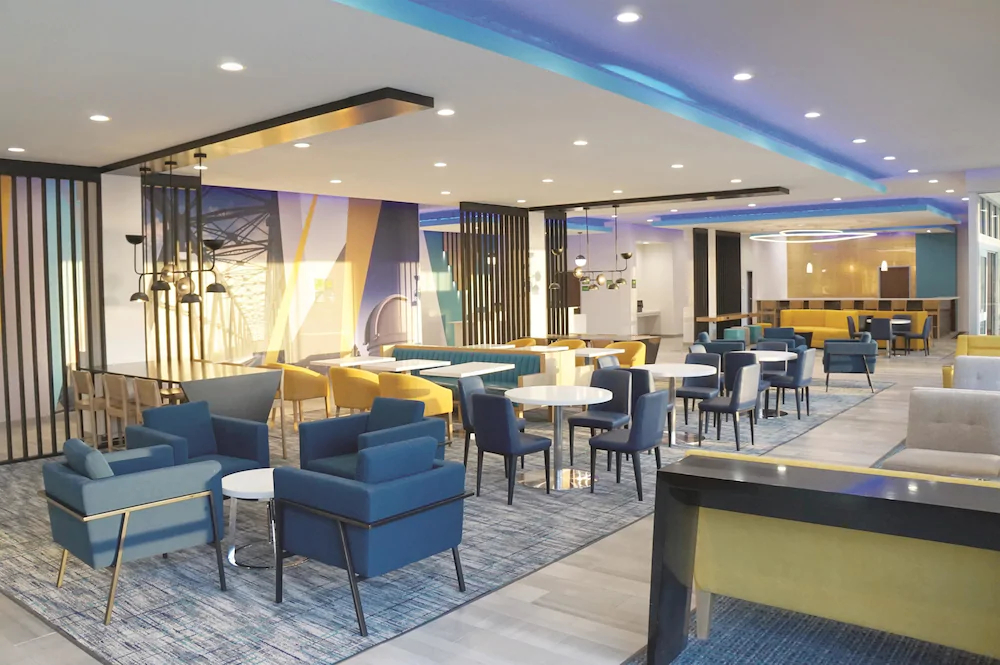 La Quinta Inn & Suites by Wyndham Richmond-Sugarland