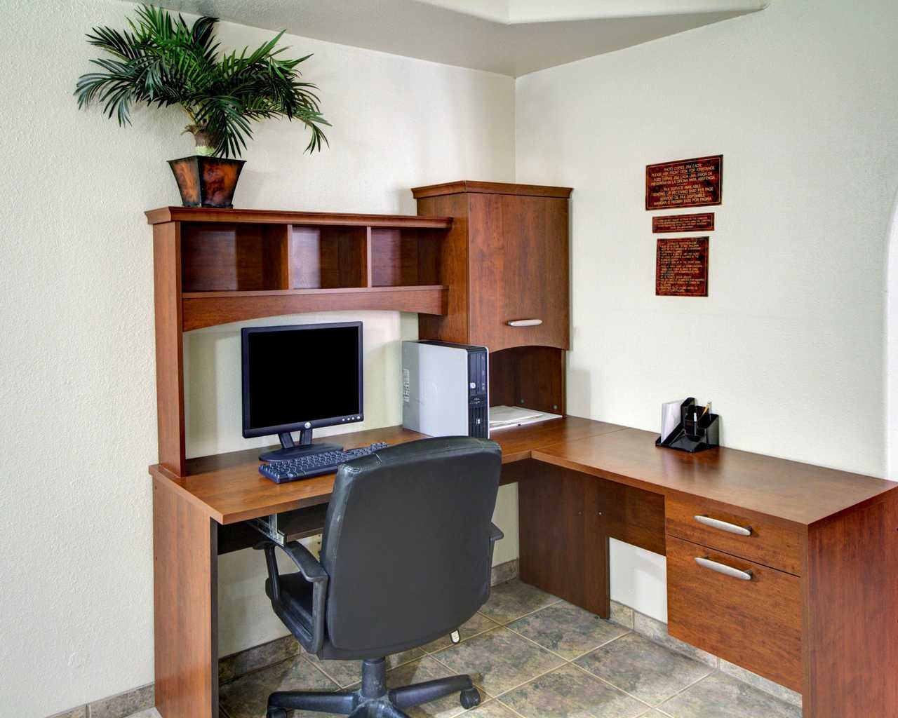 Quality Inn & Suites