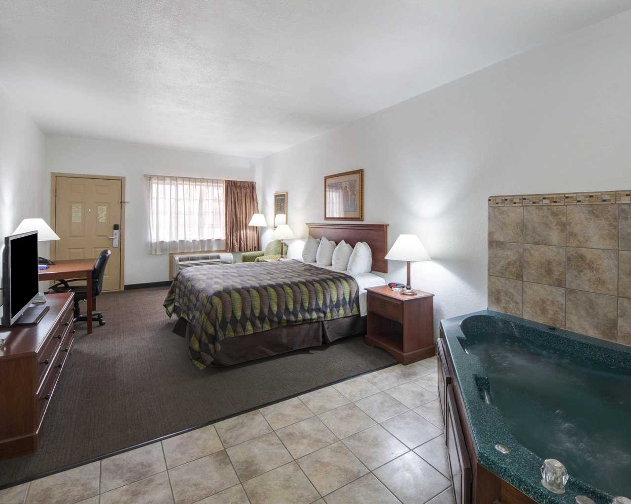 Quality Inn & Suites