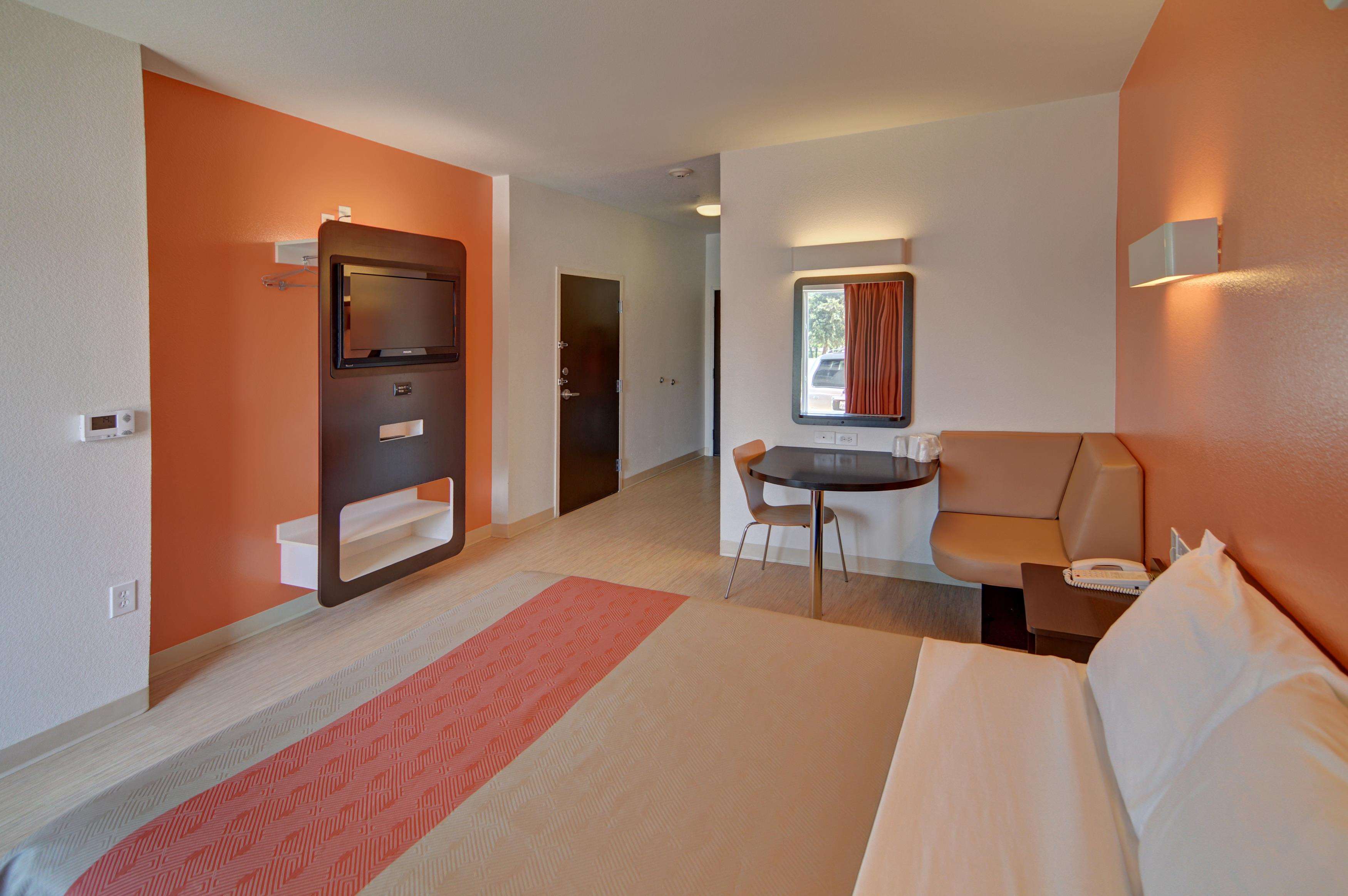 Motel 6 Ft Worth Northlake - Speedway