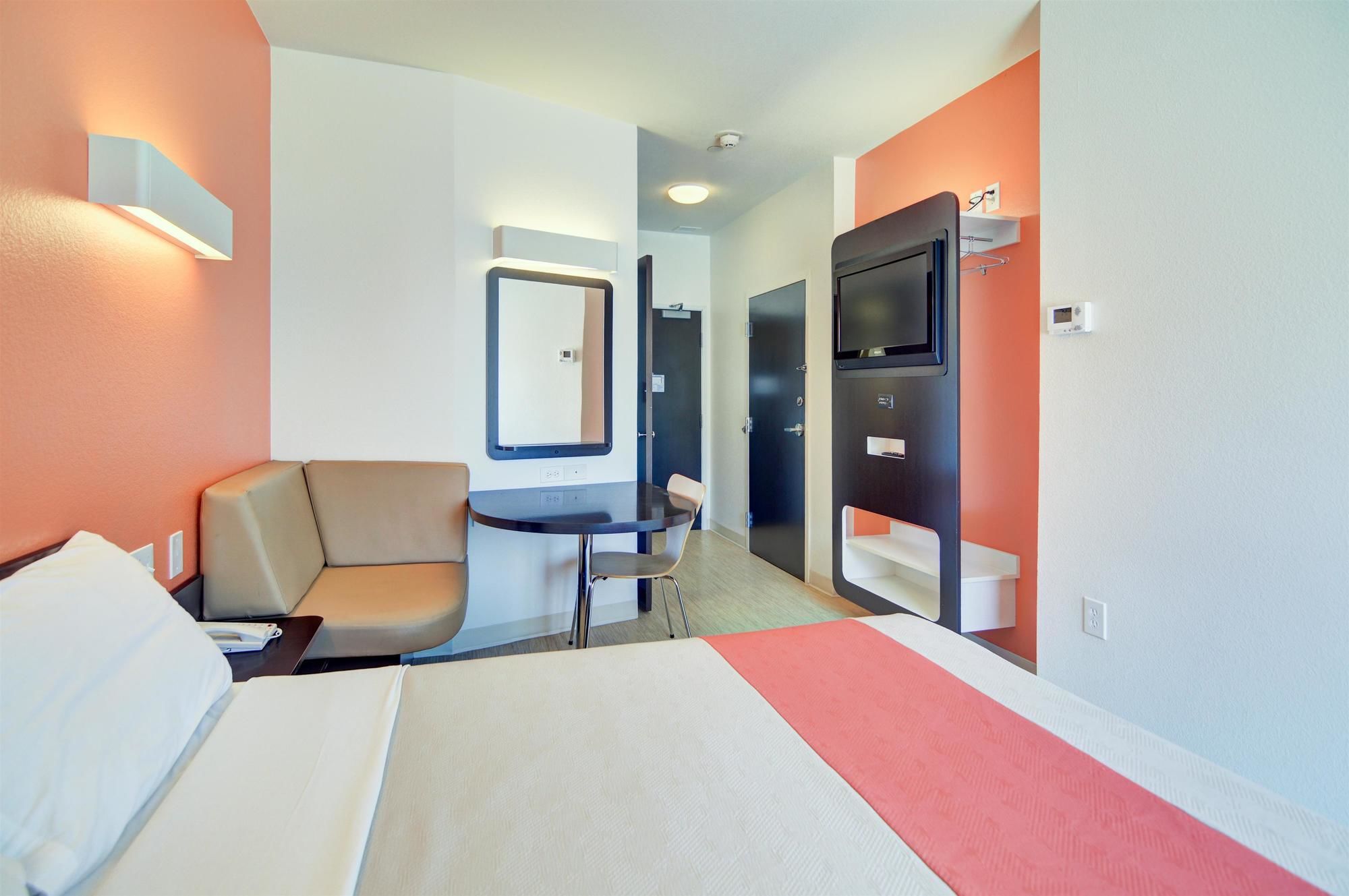 Motel 6 Ft Worth Northlake - Speedway