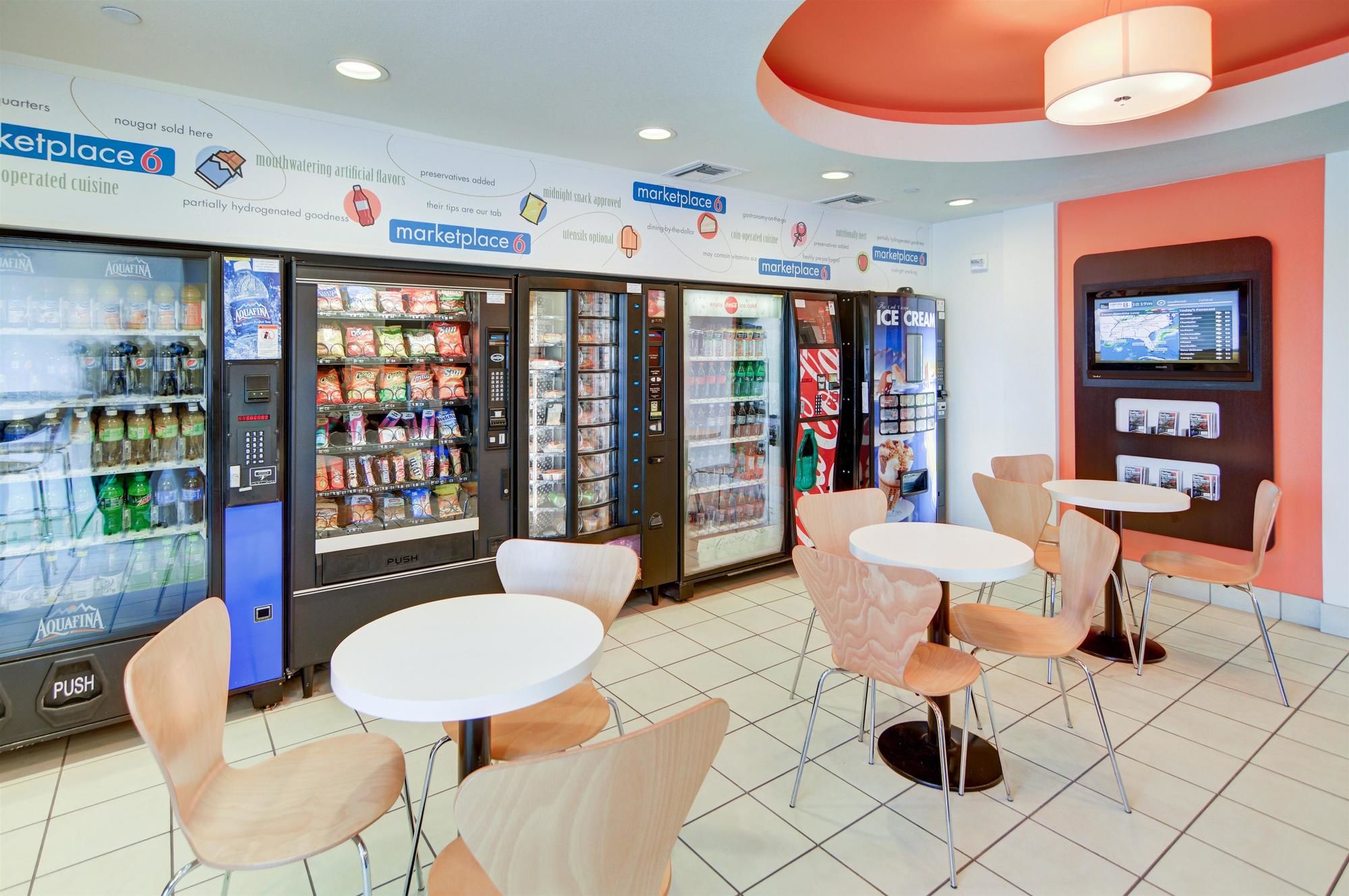 Motel 6 Ft Worth Northlake - Speedway