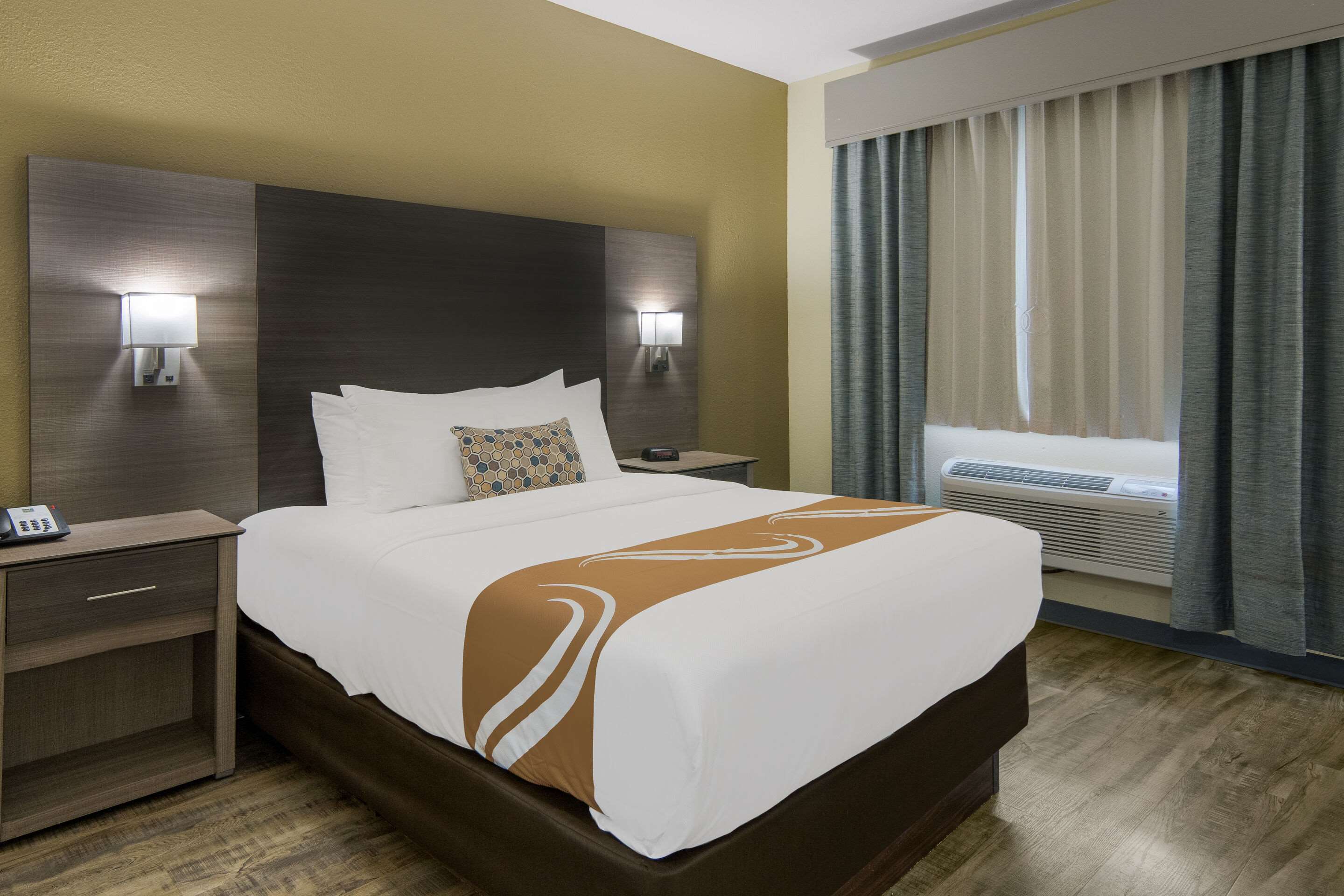 Quality Inn & Suites