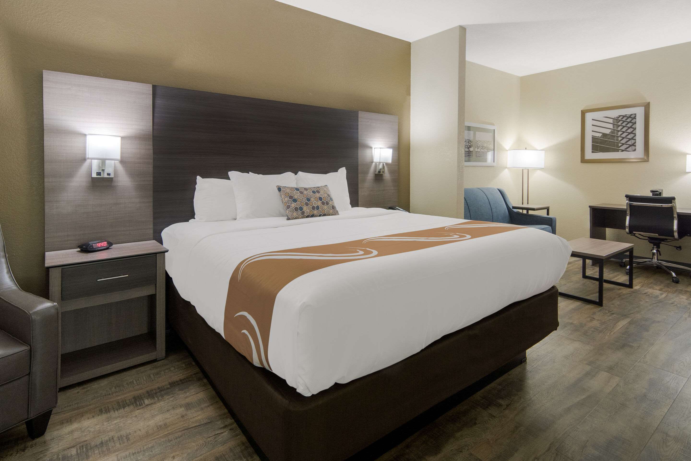 Quality Inn & Suites