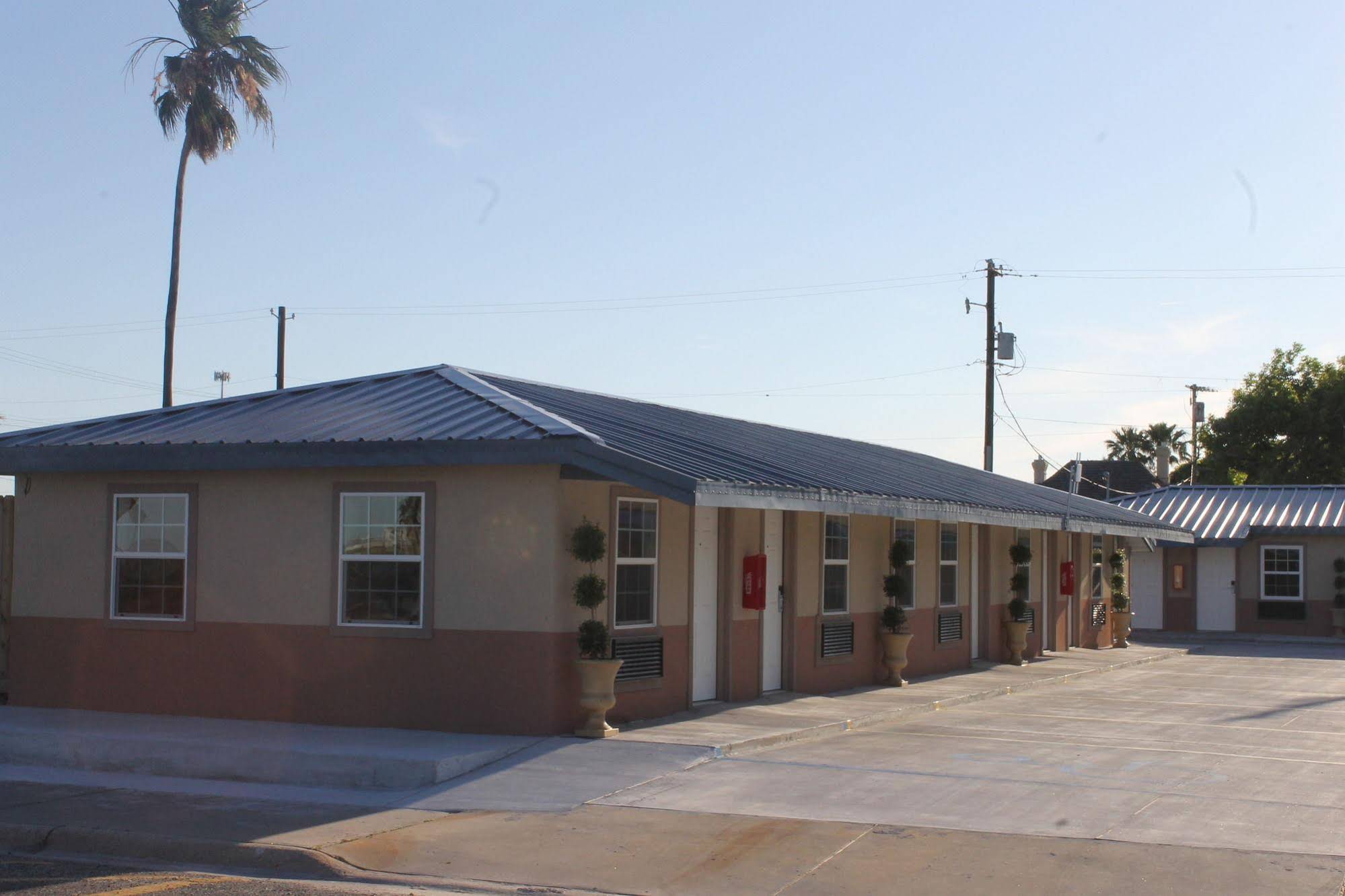 Harbour Inn