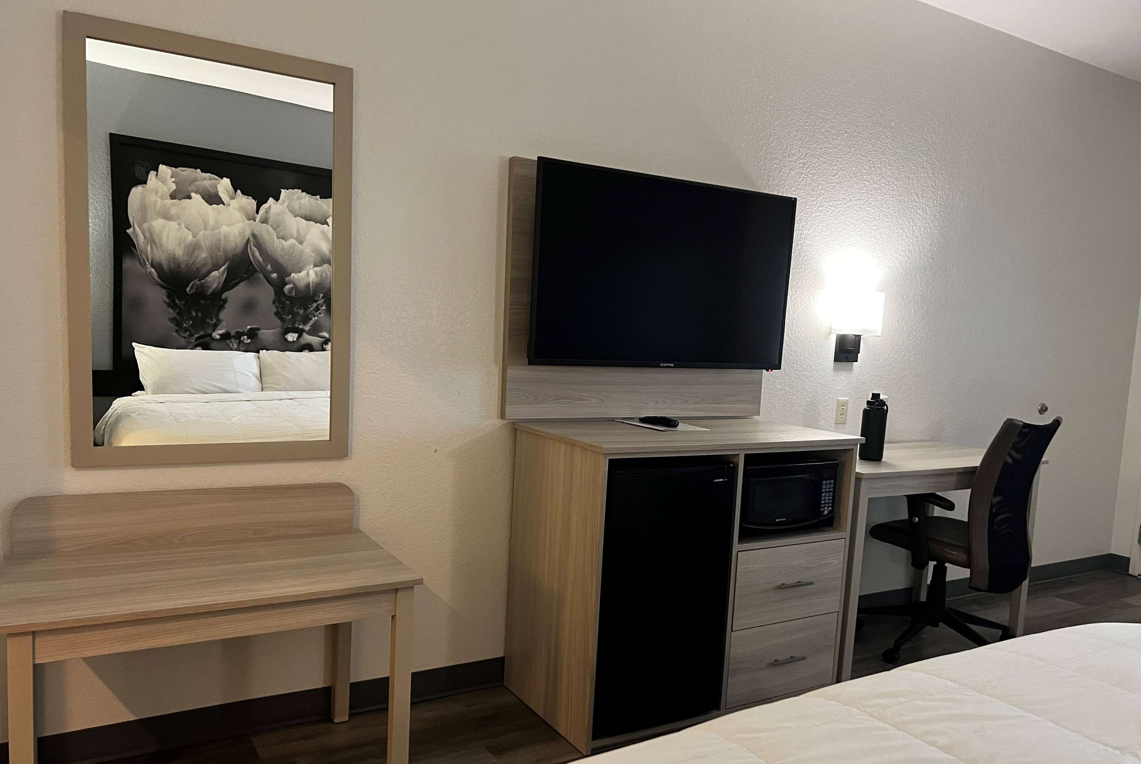 Super 8 by Wyndham Rosenberg TX