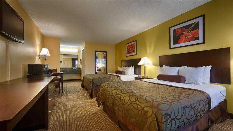 Days Inn by Wyndham Round Rock