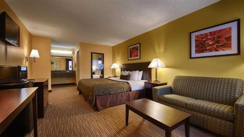 Days Inn by Wyndham Round Rock