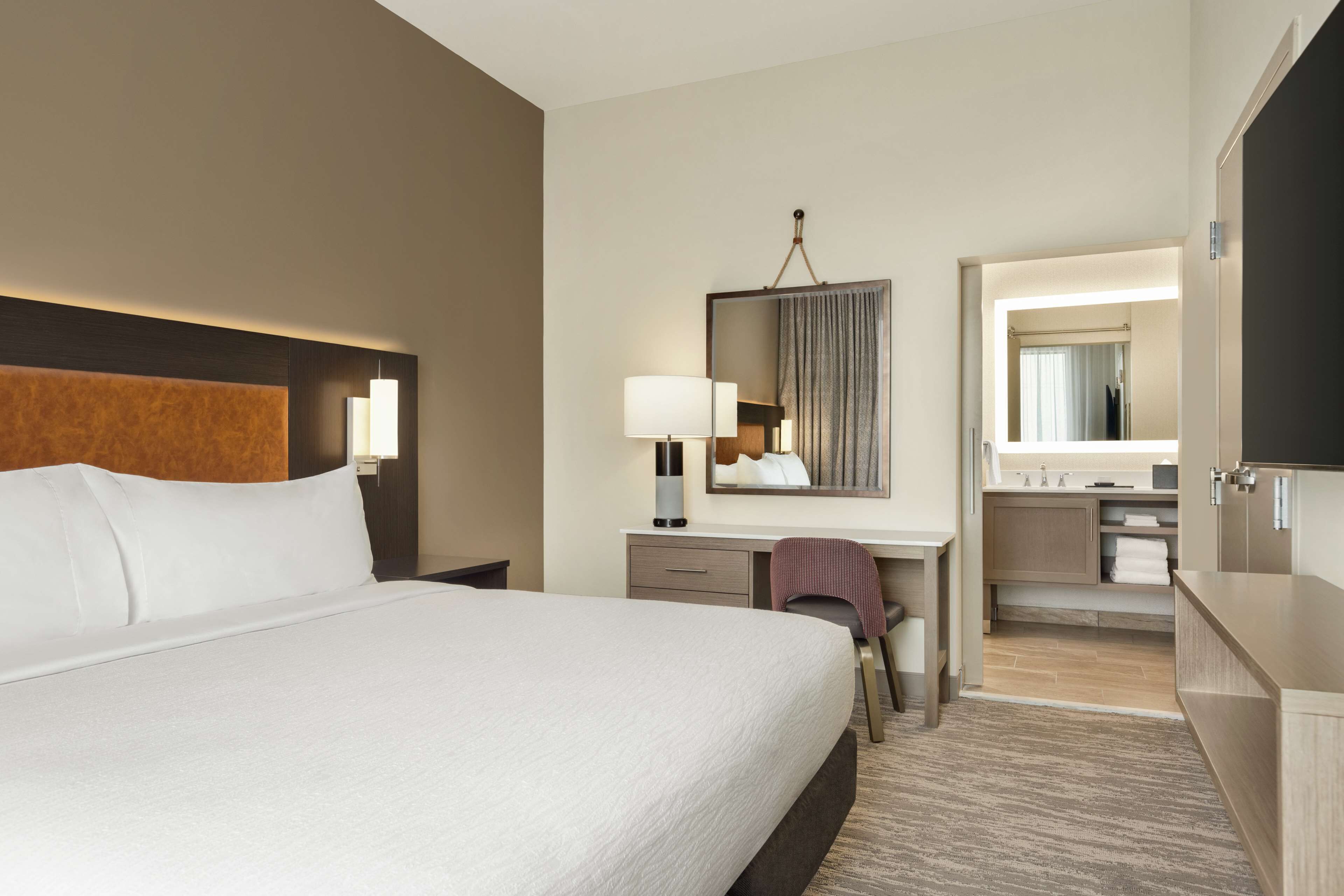 Embassy Suites by Hilton Round Rock