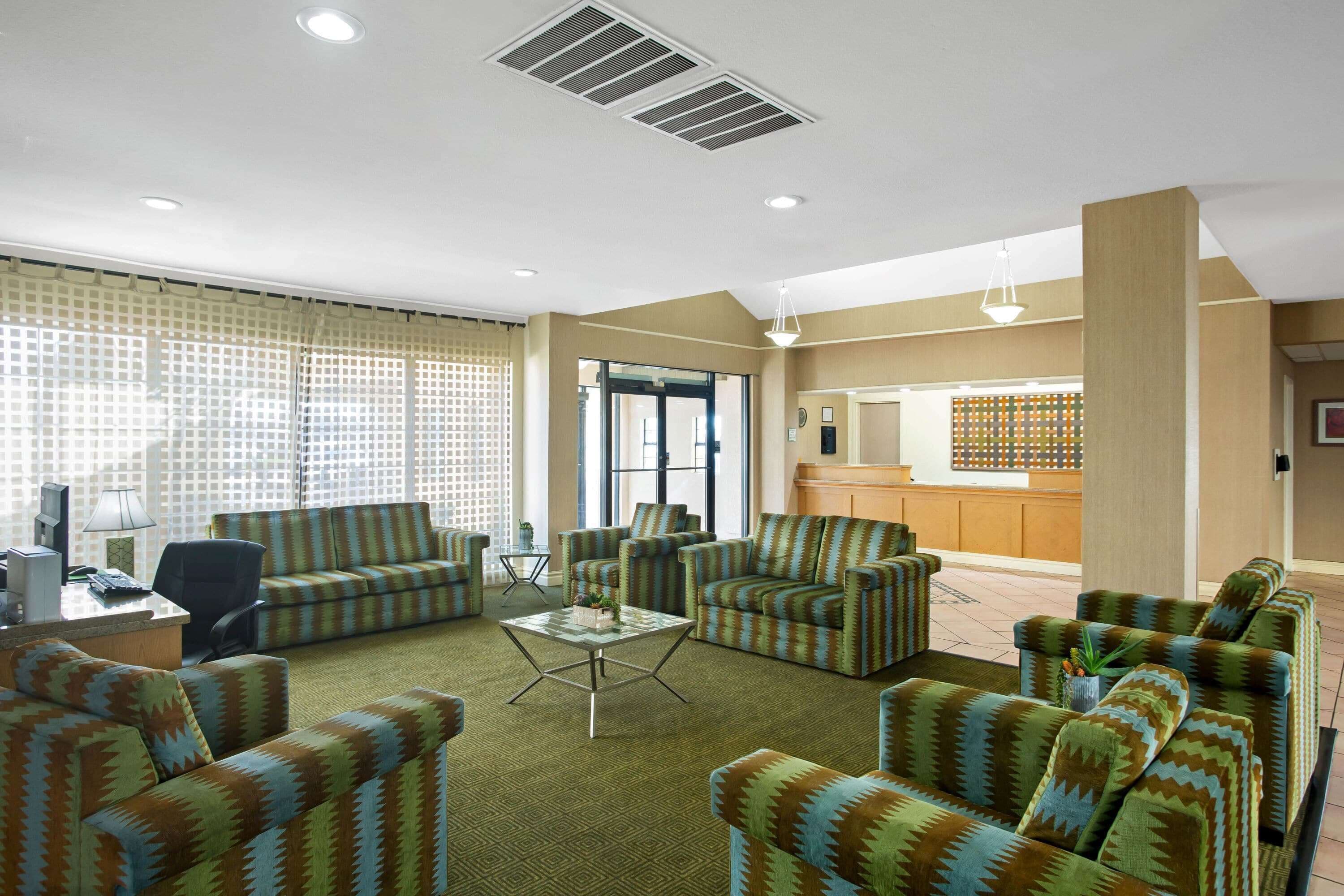 La Quinta Inn & Suites by Wyndham Round Rock North