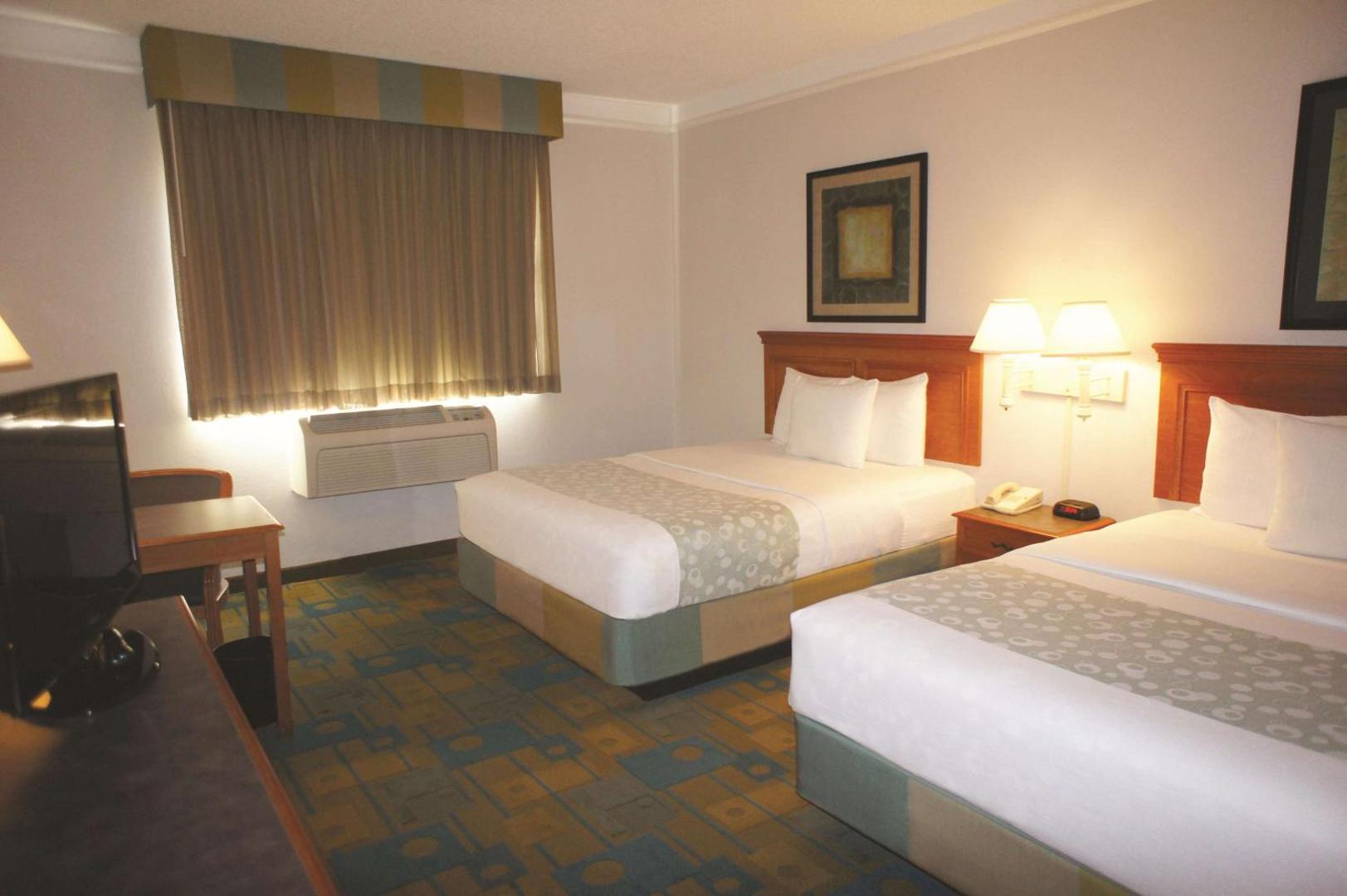 La Quinta Inn & Suites by Wyndham Round Rock North