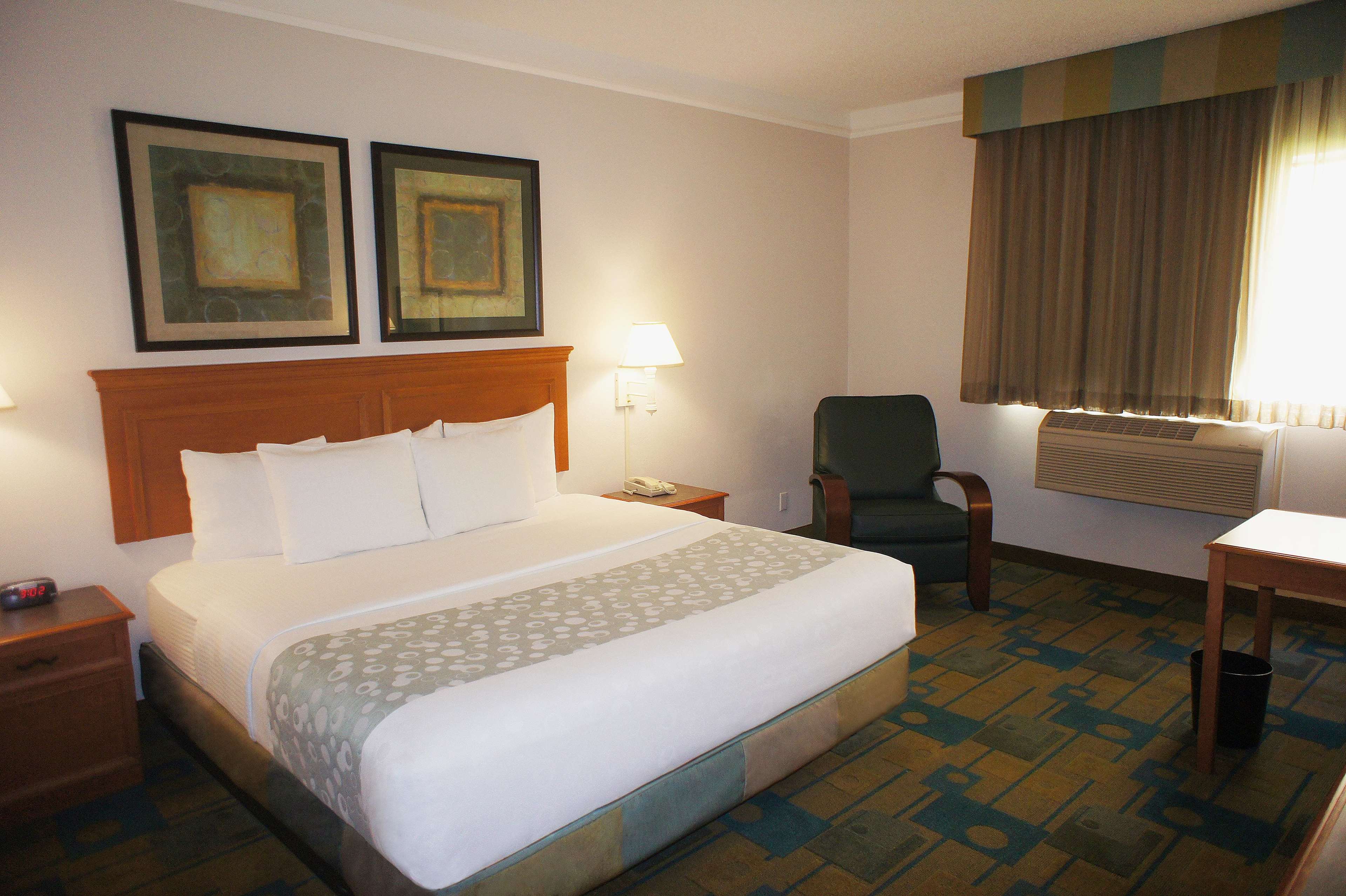 La Quinta Inn & Suites by Wyndham Round Rock North