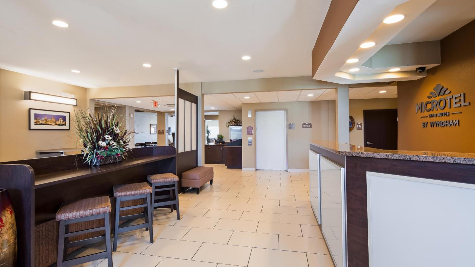 Microtel Inn & Suites by Wyndham Round Rock