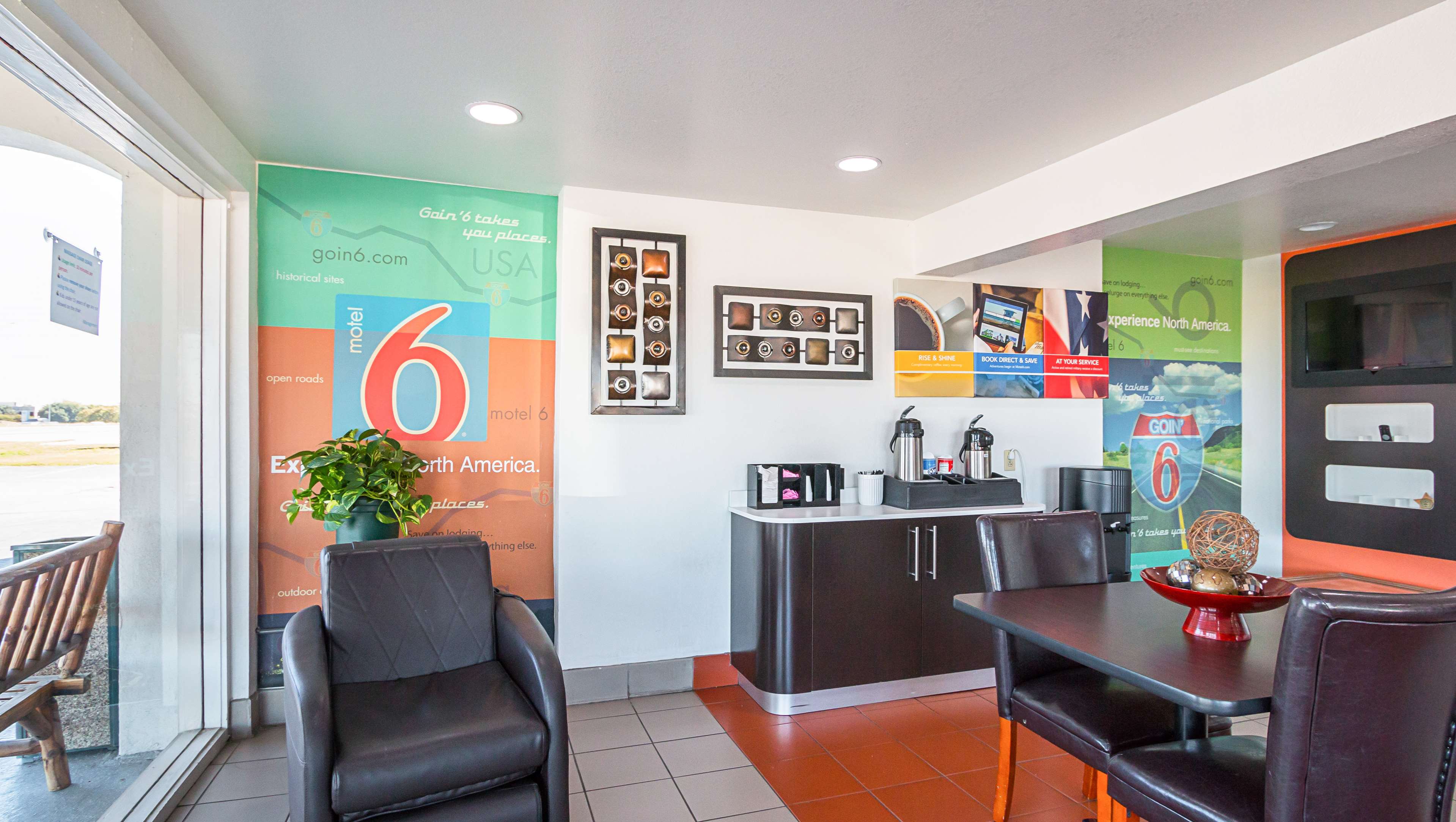 Motel 6 Round Rock