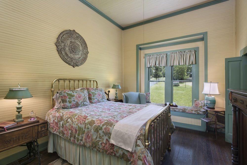 Inn on the Creek