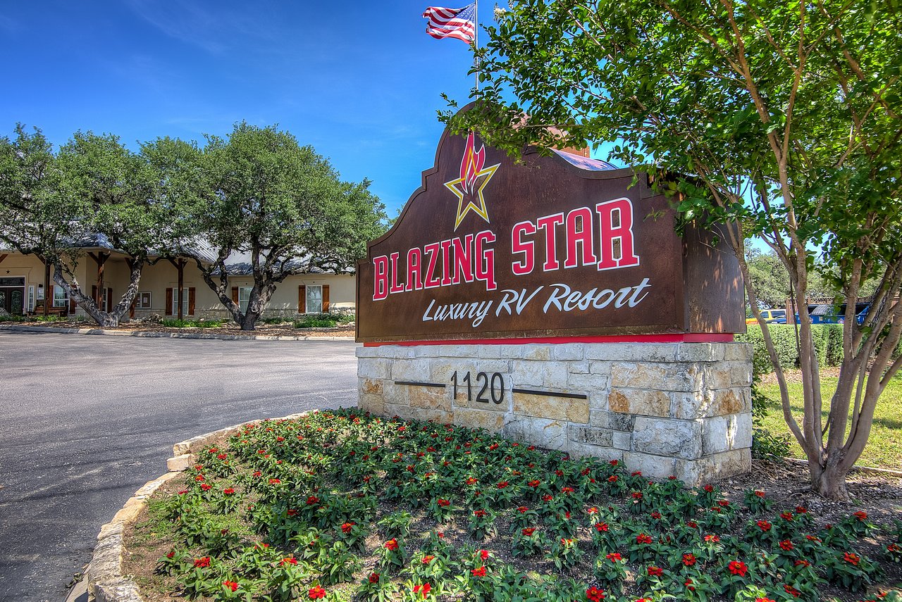 Sun Retreats San Antonio West