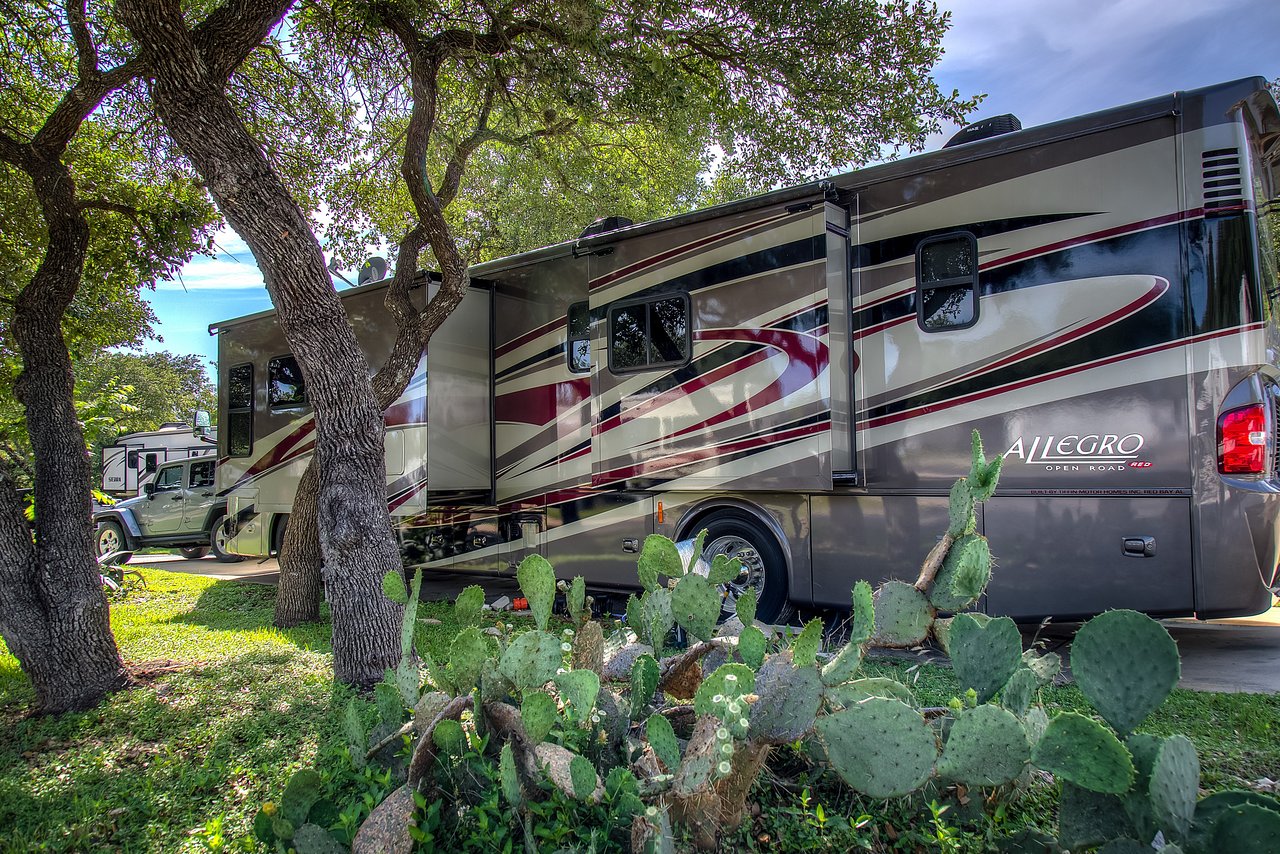 Sun Retreats San Antonio West