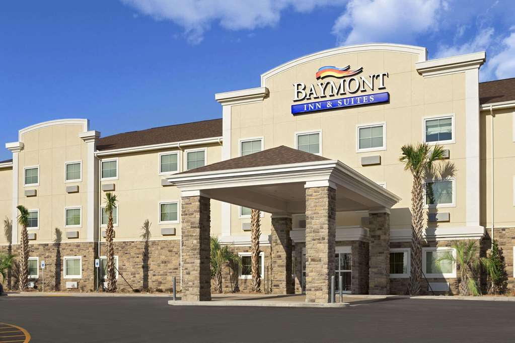 Best Western North Bryant Inn