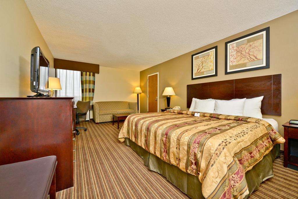 Clarion Hotel San Angelo Near Convention Center
