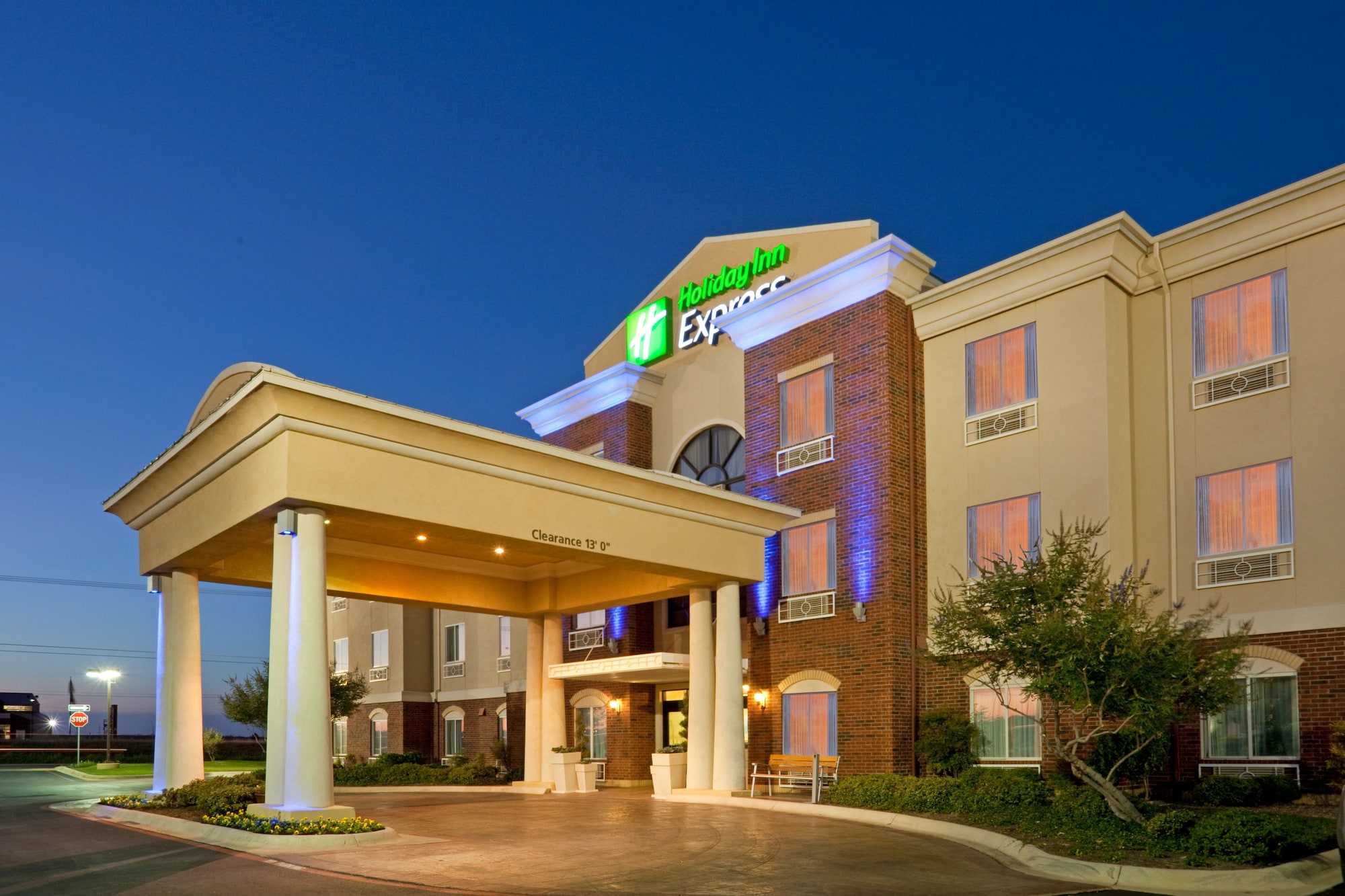 Holiday Inn Express & Suites San Angelo