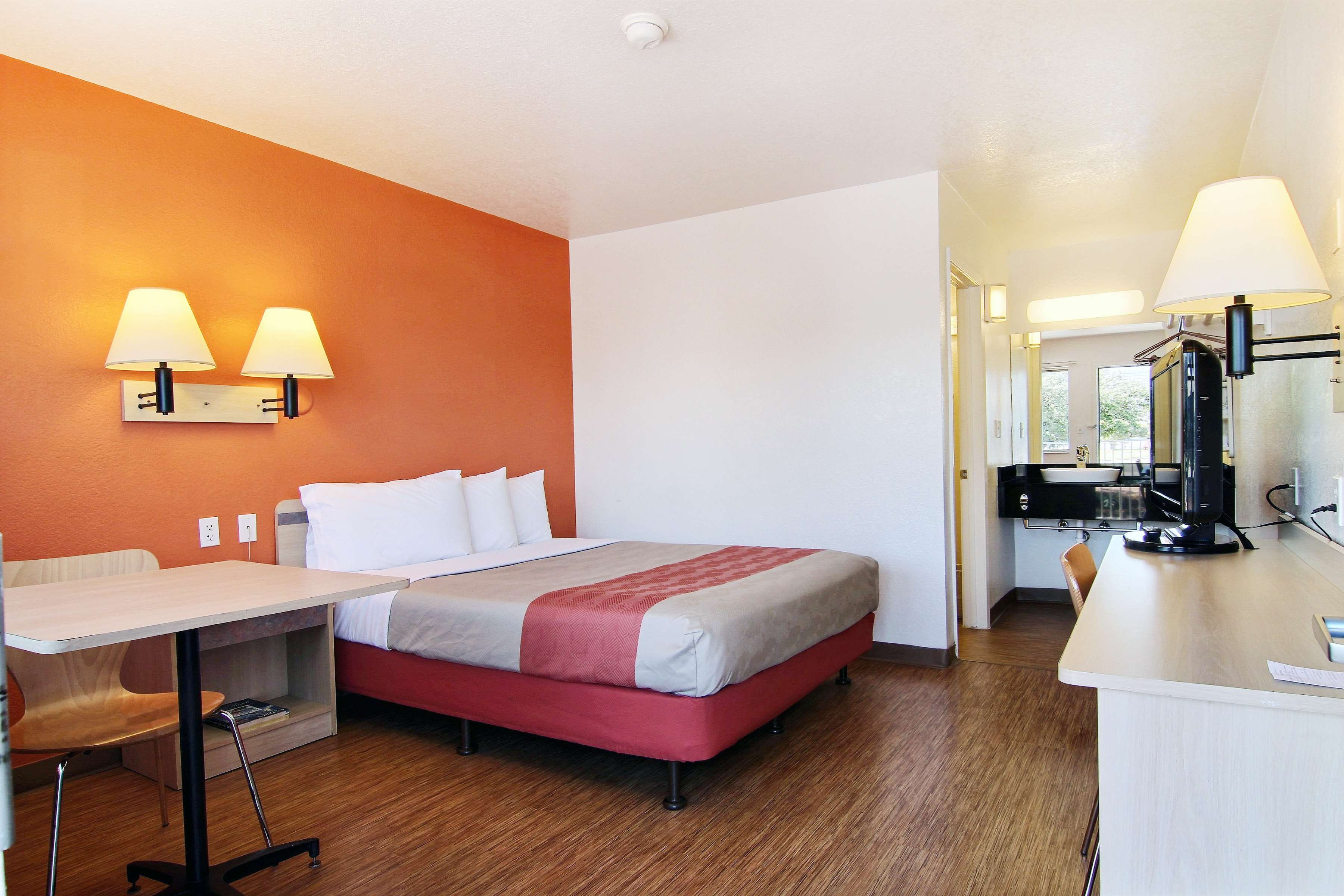 Motel 6 San Angelo