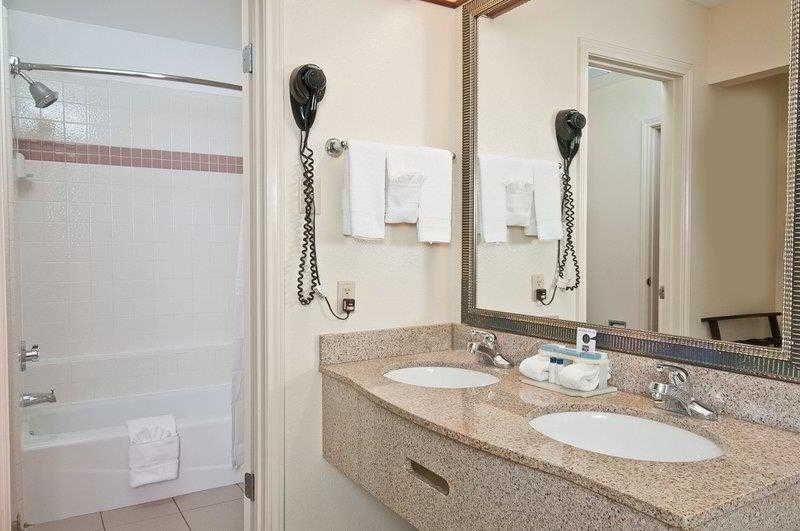 Best Western near Lackland AFB/SeaWorld