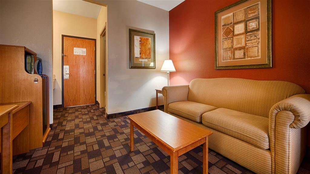 Best Western Windsor Pointe Hotel & Suites-AT&T Center