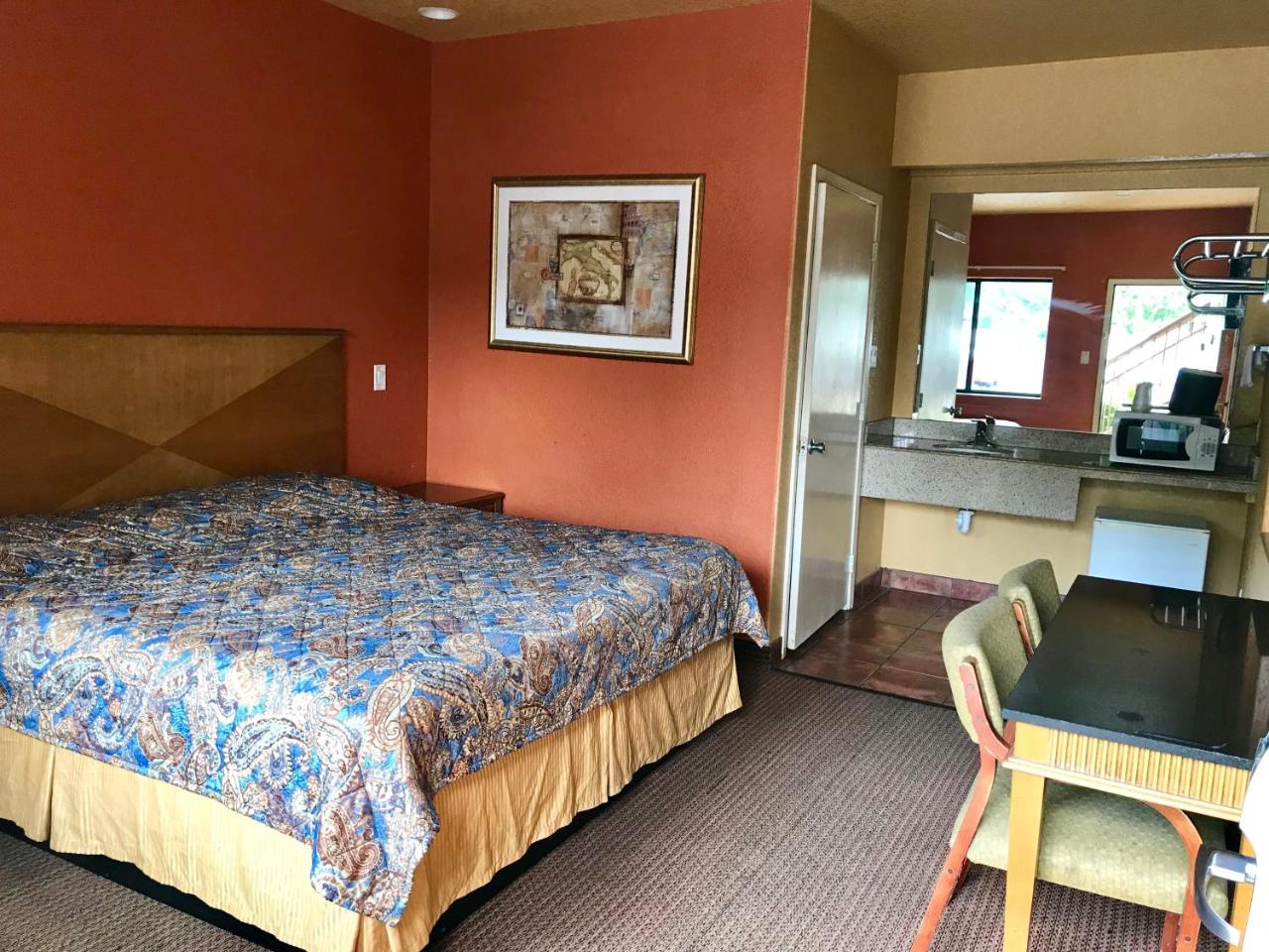 Camino Real Motel