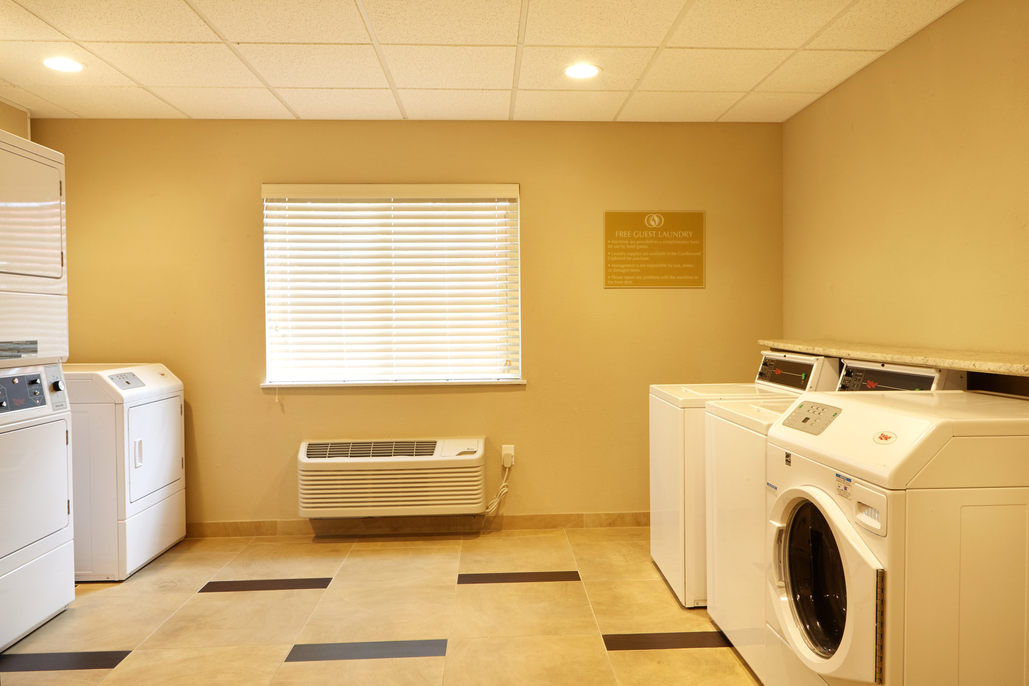 Candlewood Suites San Antonio Airport
