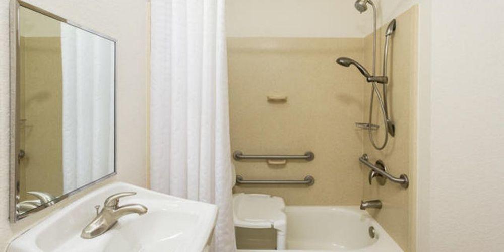 Candlewood Suites San Antonio Airport