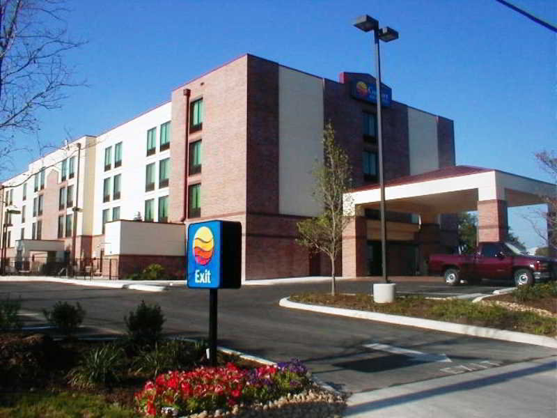 Spark by Hilton San Antonio Airport