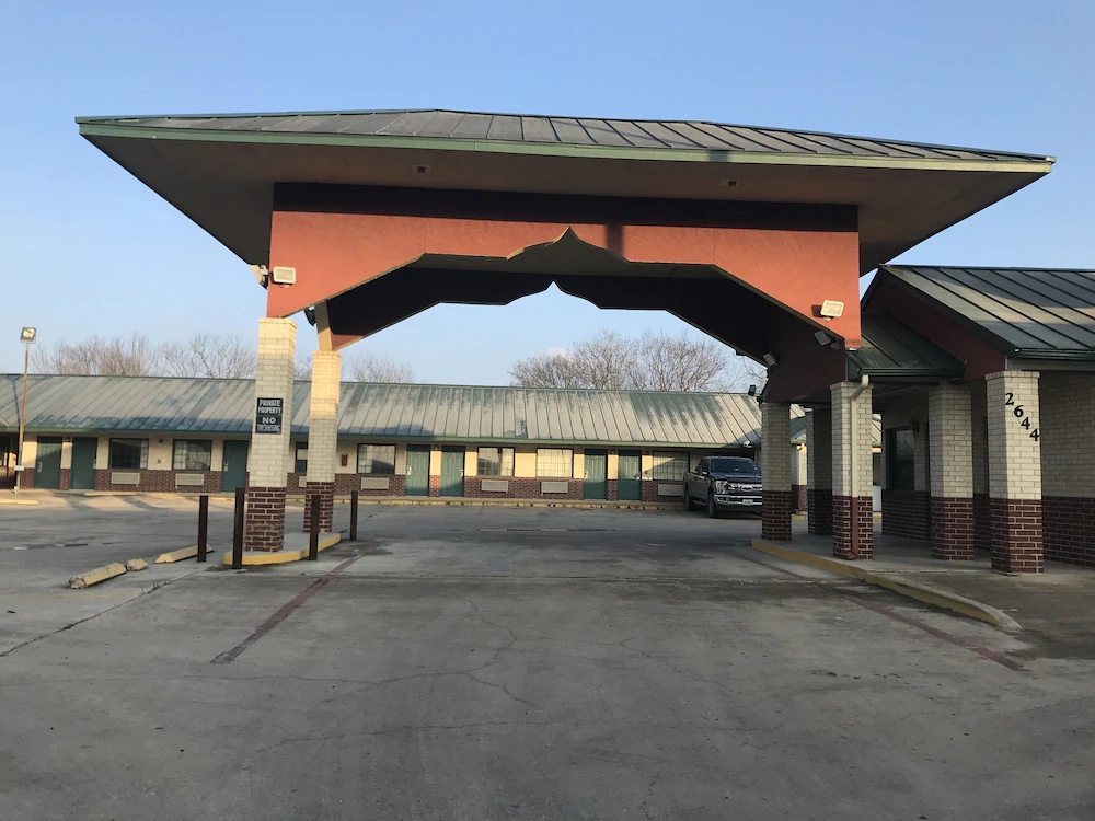 Country Inn Motel