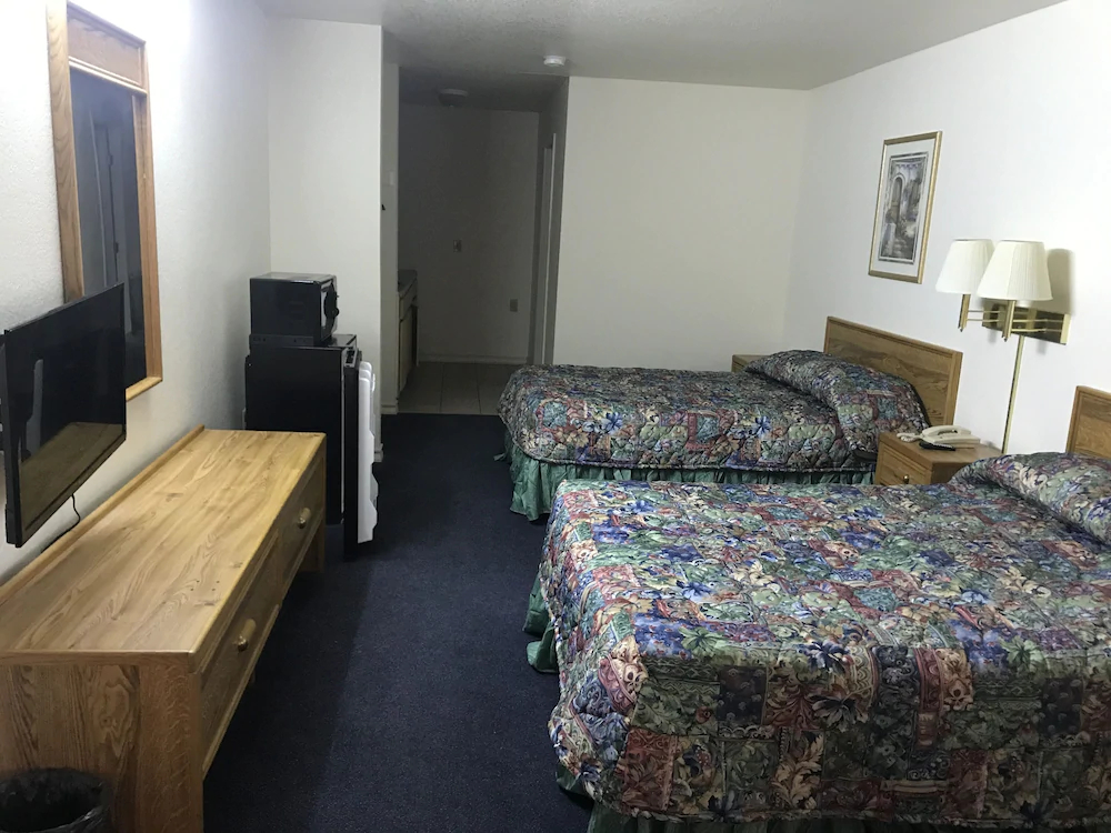Country Inn Motel