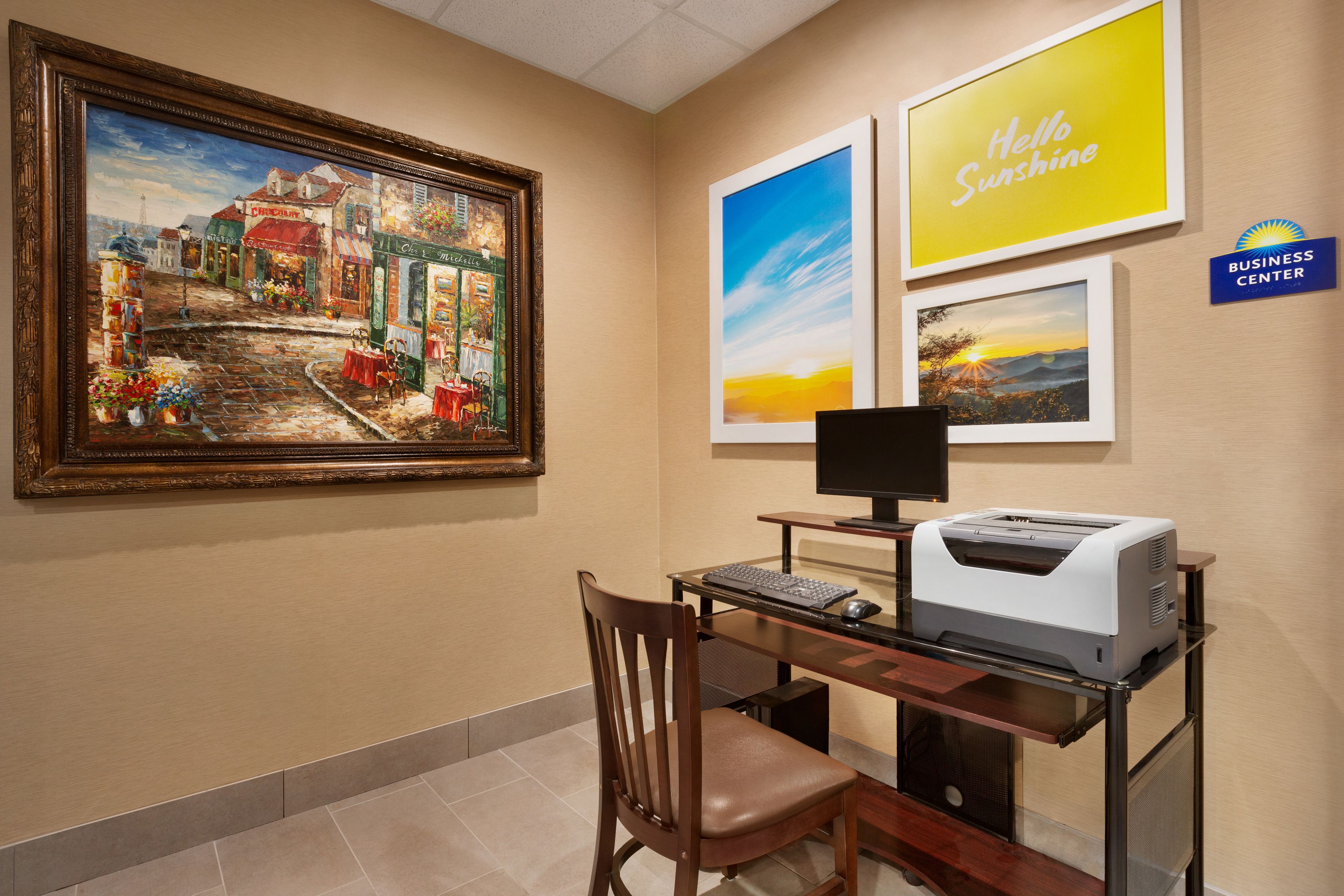 Days Inn & Suites by Wyndham San Antonio near Frost Bank Ctr